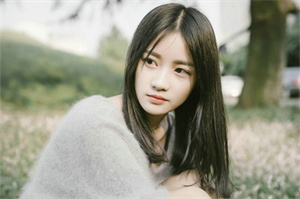 Shanghai's Industrial Upgrading： Moving into the New Stage of High-Quality Development